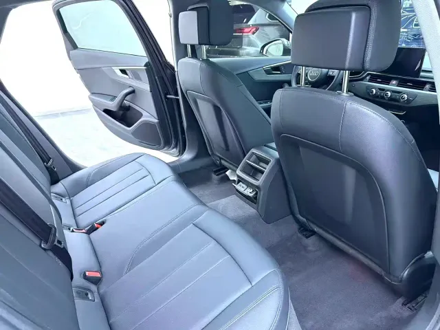 Audi A4L — Фото автомобиля 9