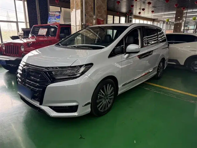 Фотография автомобиля — Honda Elysion