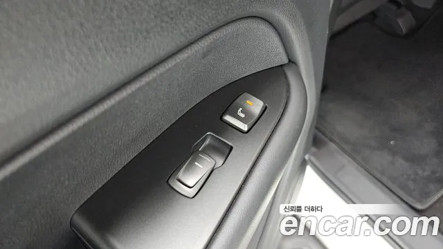KG_Mobility_Ssangyong Rexton Новый Rexton Sport Дизель 2.2 4WD — Фото автомобиля 19