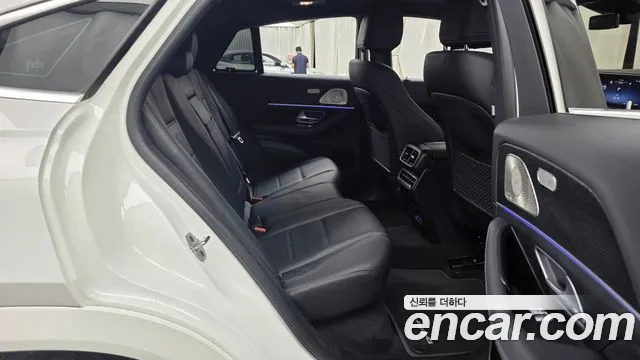 Mercedes-Benz GLE-Class — Фото автомобиля 9