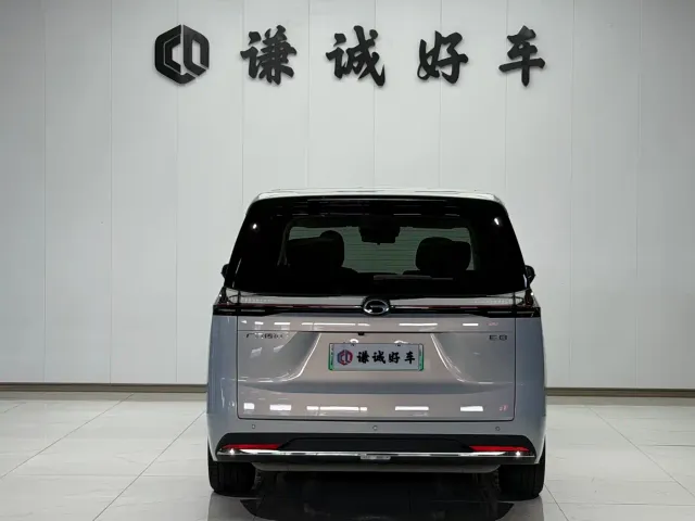 GAC Trumpchi E8 — Фото автомобиля 6