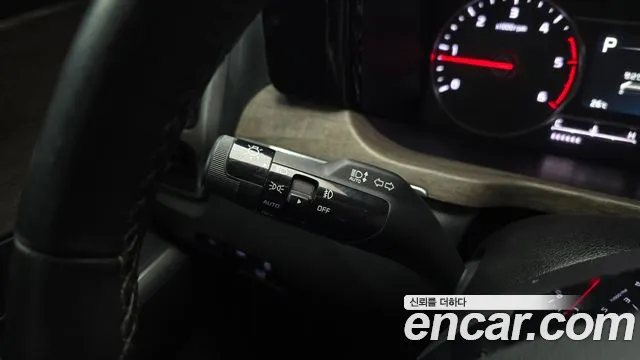 Kia Sorento Sorento 4-е поколение Дизель 2.2 2WD — Фото автомобиля 7