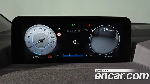 Hyundai Staria Staria 4WD Lounge 7 мест — Фото автомобиля 8