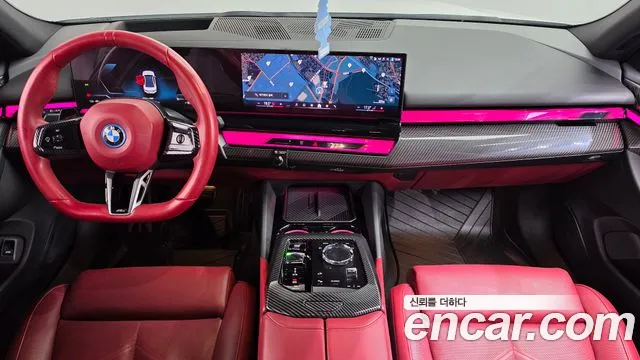 BMW i5 G60 — Фото автомобиля 10