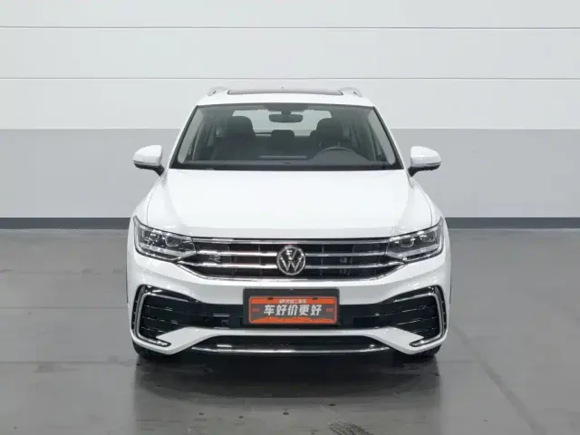 Volkswagen Tiguan L 2024 330TSI Automatic 2WD R-Line Premium Enjoyment Edition — Фото автомобиля 3