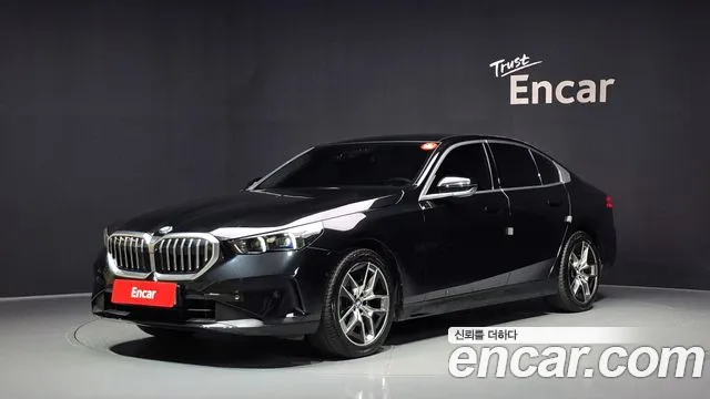 Фотография автомобиля — BMW 5-Series