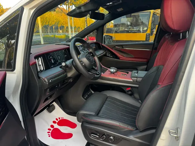 GAC Trumpchi M8 — Фото автомобиля 7