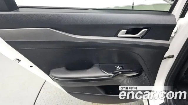 Kia K5 Prestige — Фото автомобиля 23