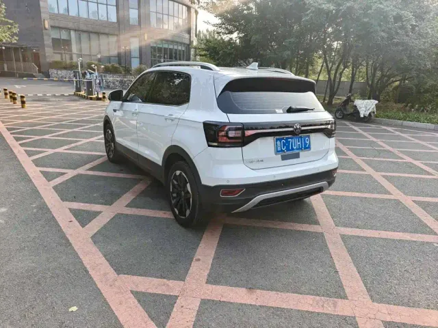 Volkswagen Tanying 2021 1.5L Automatic Smart Connect Edition — Фото автомобиля 5