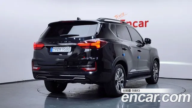 KG_Mobility_Ssangyong Rexton All Rexton Дизель 2.2 4WD — Фото автомобиля 2