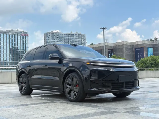 Li Auto L6 — Фото автомобиля 3