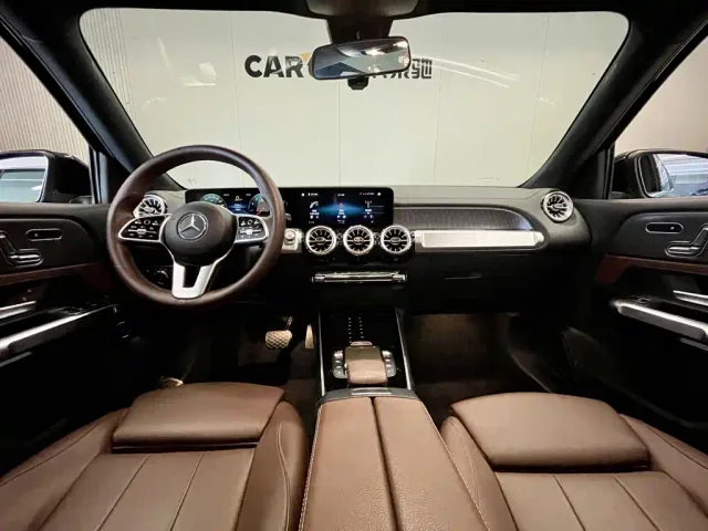 Mercedes-Benz GLB-Class — Фото автомобиля 12