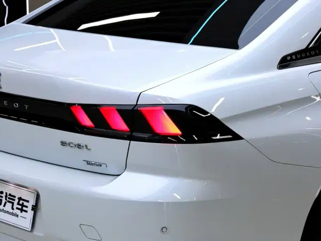 Peugeot 508 — Фото автомобиля 15