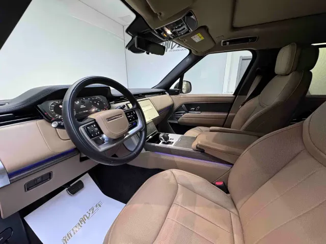 Land Rover Range Rover — Фото автомобиля 9