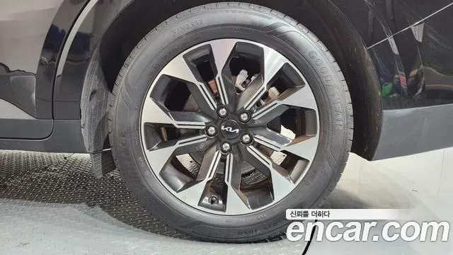 Kia Canival Carnival 4 поколение Дизель 9 мест Signature — Фото автомобиля 19