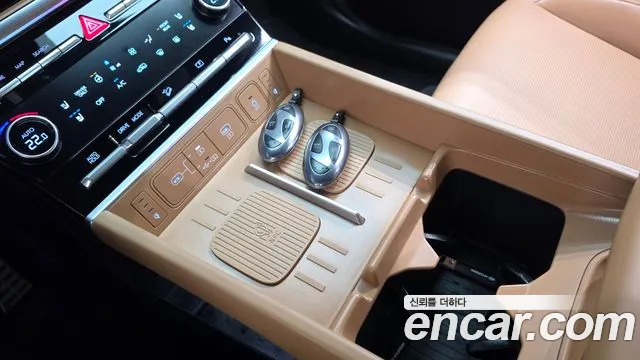 Hyundai Santa Fe — Фото автомобиля 23