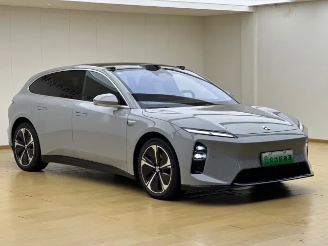 Nio ET5 Touring — Фото автомобиля 3