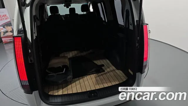 Hyundai Staria Staria — Фото автомобиля 29