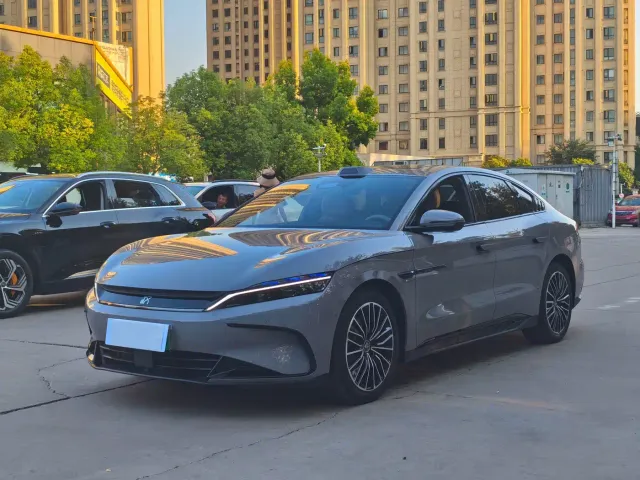 Фотография автомобиля — BYD Han