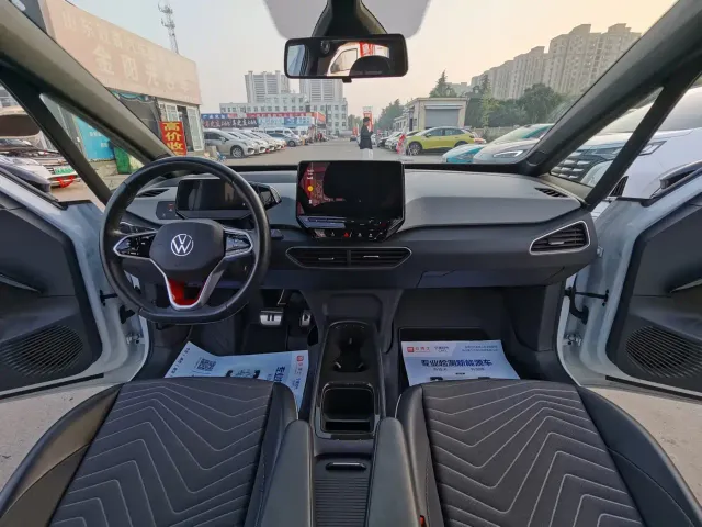 Volkswagen ID.3 — Фото автомобиля 11