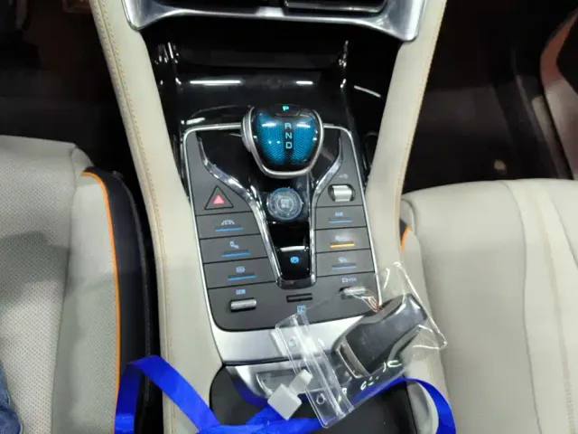 BYD Song PLUS — Фото автомобиля 16