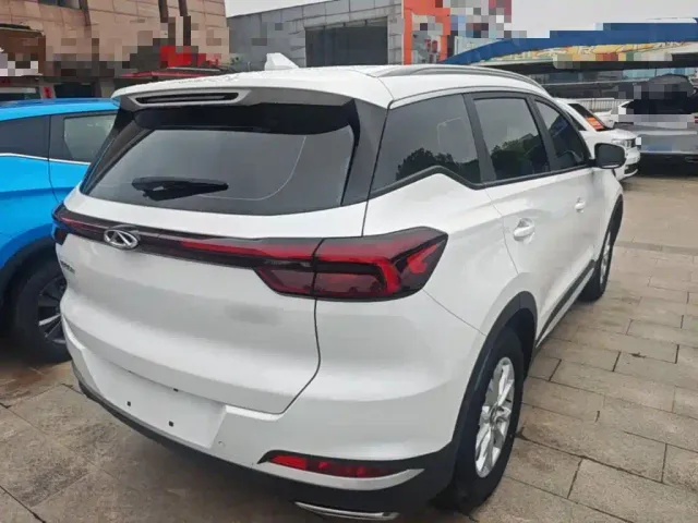 Chery Tiggo 7 — Фото автомобиля 6