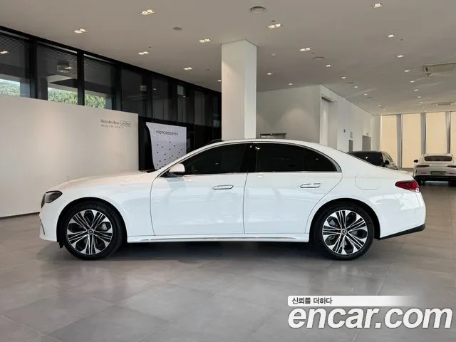 Mercedes-Benz E-Class E-класс W214 — Фото автомобиля 8