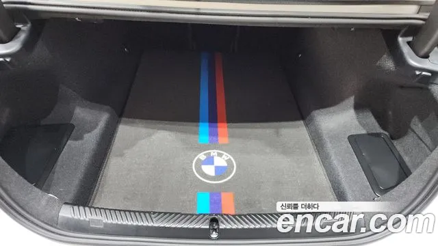 BMW 5 Series G60 — Фото автомобиля 22