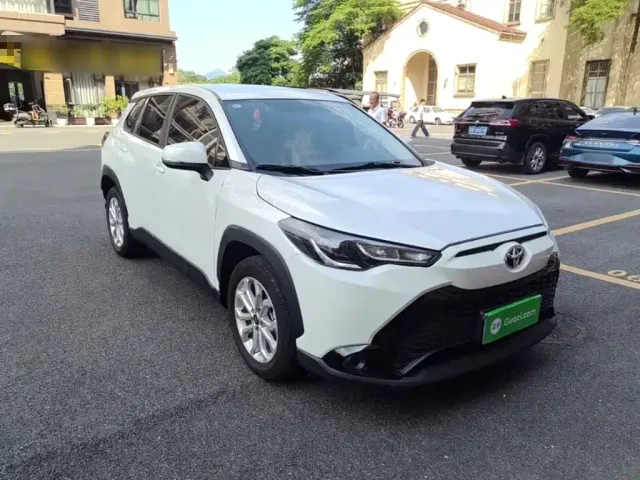 Toyota Frontlander — Фото автомобиля 3
