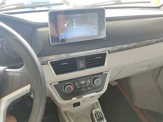 Jinbei New Hiace S — Фото автомобиля 12