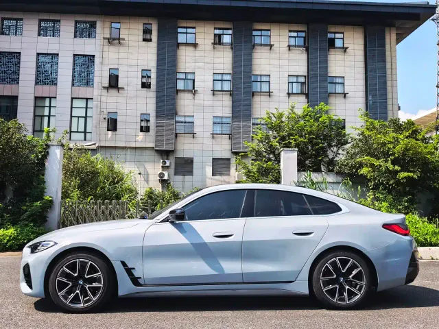 BMW 4 Series — Фото автомобиля 12