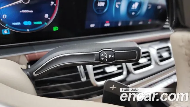 Mercedes-Benz GLS-Class — Фото автомобиля 6