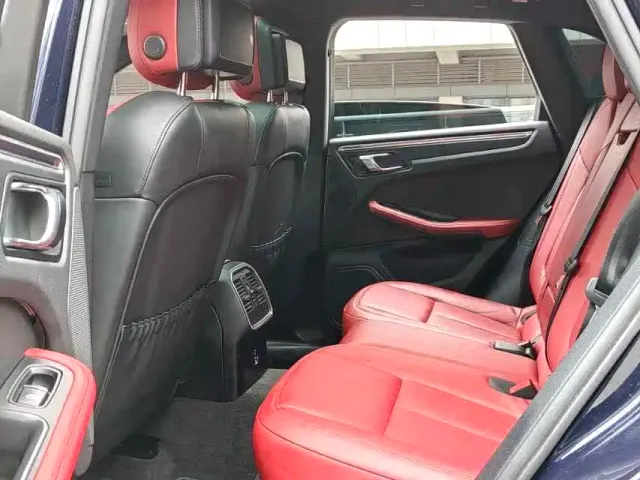 Porsche Macan — Фото автомобиля 8