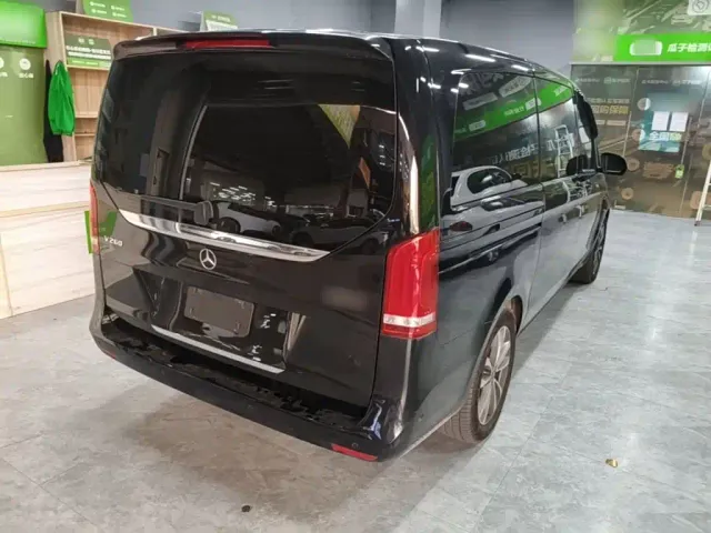 Mercedes-Benz Mercedes-Benz V-Class 2021 V 260 Pilot Edition — Фото автомобиля 6
