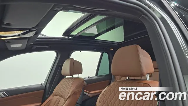 BMW X5 xDrive 40i M Sport Pro — Фото автомобиля 17