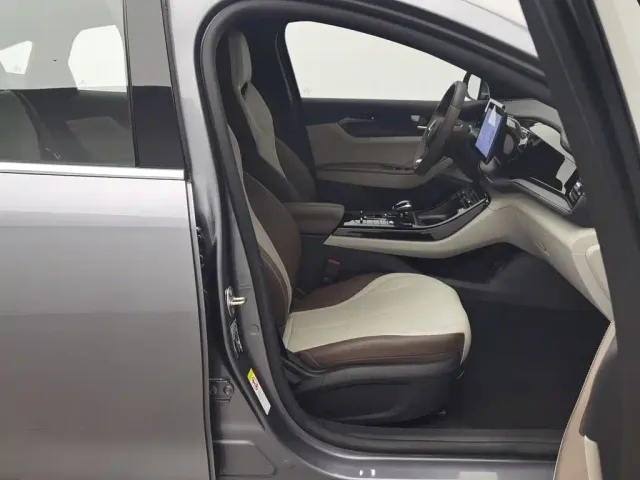 BYD Qin PLUS — Фото автомобиля 23