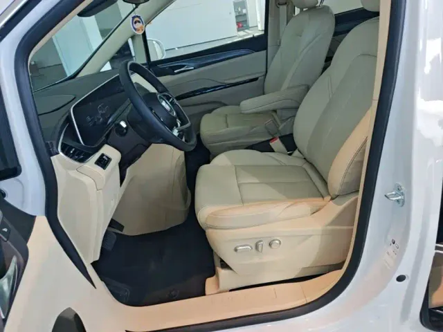 Buick Buick GL8 New Energy 2025 Landlux Smart Edition 7-seater — Фото автомобиля 14