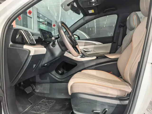 BYD Song Pro — Фото автомобиля 5