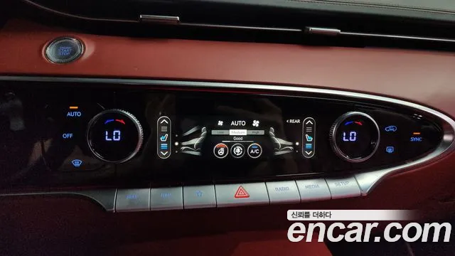 Genesis GV70 2.5T Бензин AWD — Фото автомобиля 26