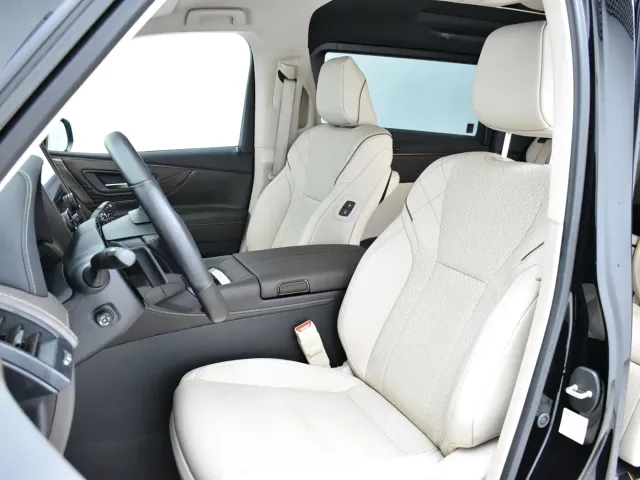 Toyota Alphard — Фото автомобиля 18