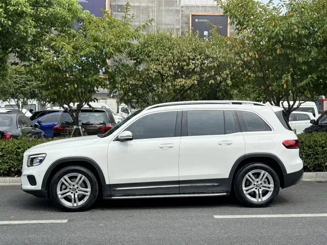 Mercedes-Benz GLB-Class — Фото автомобиля 5