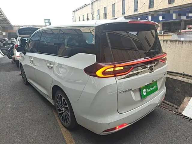 GAC Trumpchi M6 — Фото автомобиля 4