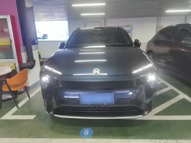 Nio ES7 — Фото автомобиля 2