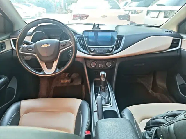 Chevrolet Monza — Фото автомобиля 9
