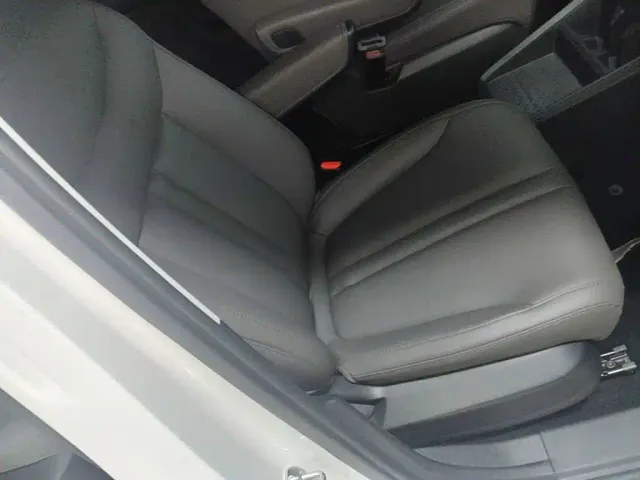 Maxus Dajia 7 — Фото автомобиля 24