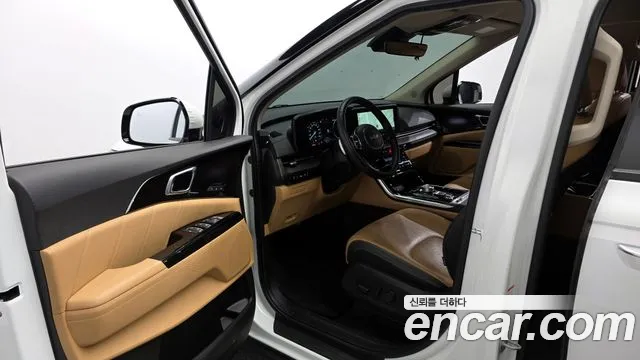 Kia Canival Carnival 4 поколение Дизель 9 мест Signature — Фото автомобиля 10