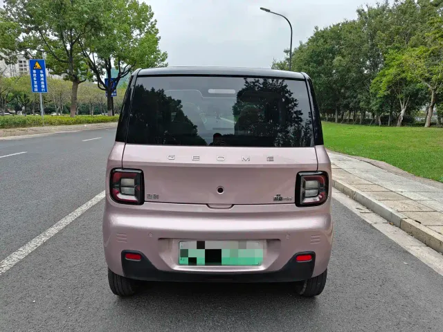 Geely Panda — Фото автомобиля 4