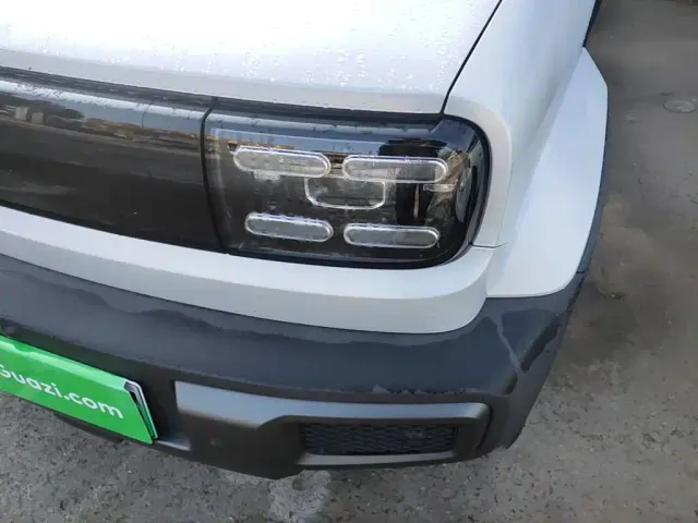 Baojun Yep — Фото автомобиля 23
