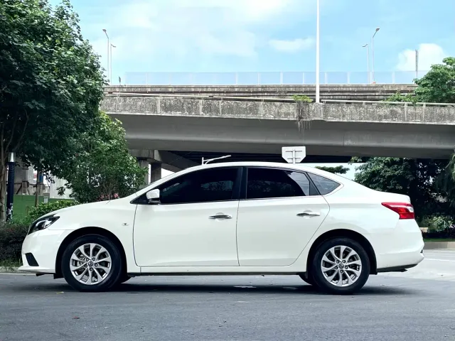Nissan Sylphy — Фото автомобиля 3