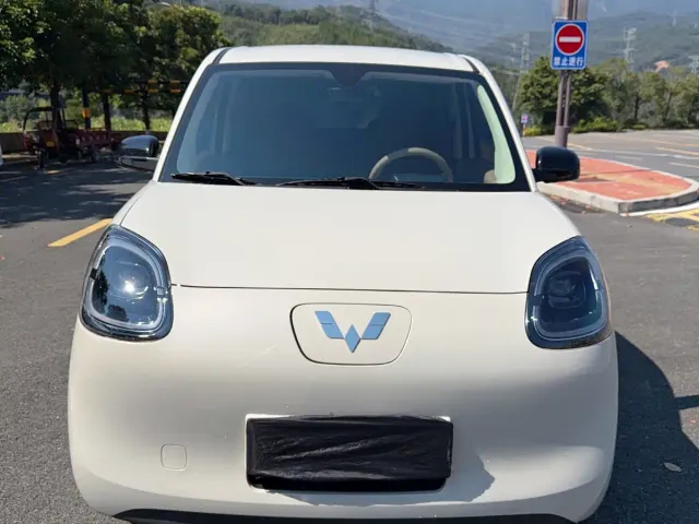 Wuling Hongguang Mini EV — Фото автомобиля 2